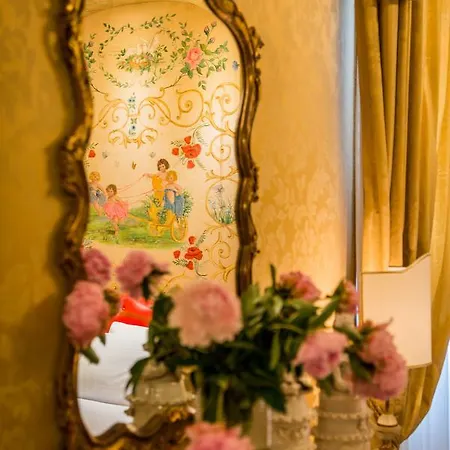 Santo Stefano 3* Venice
