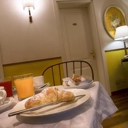 Residenza Goldoni Венеция