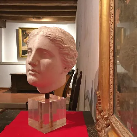 Palazzo San Severo Apartment *