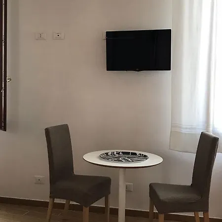 Ca' Fondamenta Guest house 2*