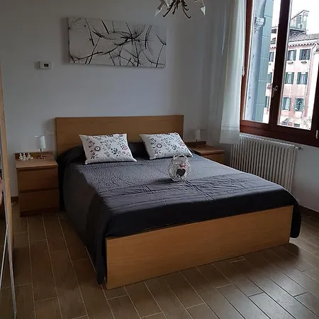 Guest house Ca' Fondamenta Venice