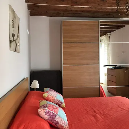 Guest house Ca' Fondamenta 2*