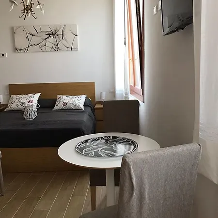 Ca' Fondamenta 2*