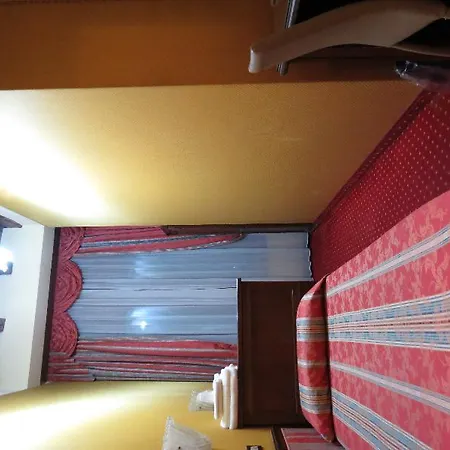 Bridge Hotel Wenecja