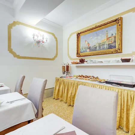 Hotel Al Duca Di 3*