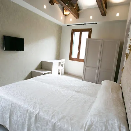 فندق مبيت وإفطار Ca' Dell'angelo