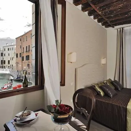 Guest house Ca' Maria Callas 2*