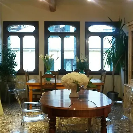 Bed and breakfast La Villeggiatura Venecia