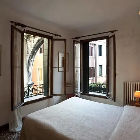 Hotel San Samuele