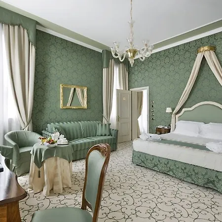 Maison | Esperienze Benátky