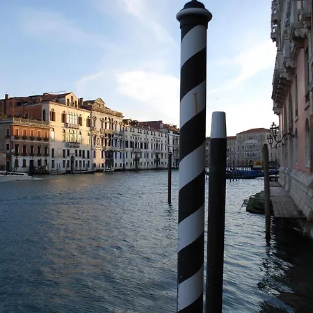 Palazzo Barbarigo Sul Canal Grande Hotel