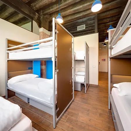 Generator Hostal Venecia