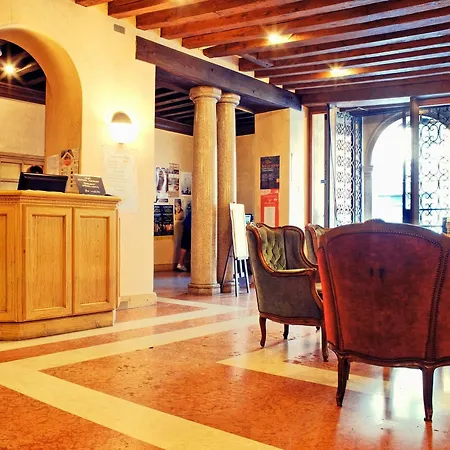 Host Hotel