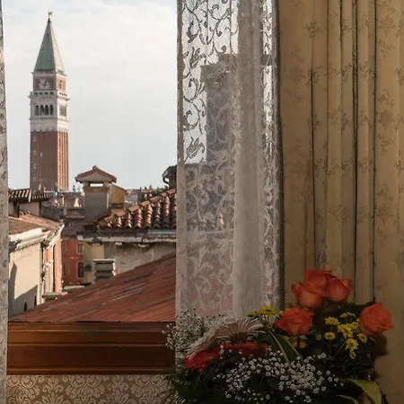 Penzion Palazzo Bembo - Exclusive Benátky