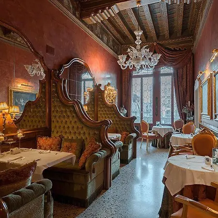 Al Ponte Antico Hotel