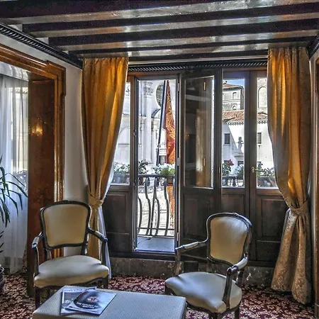 Scandinavia - Relais