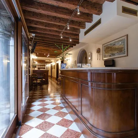 Hotel Al Ponte Mocenigo