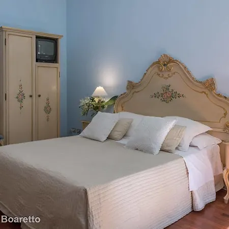 Al Pozzo Otel