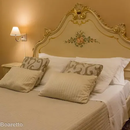 Al Pozzo Otel