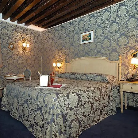 Residenza La Loggia 2*