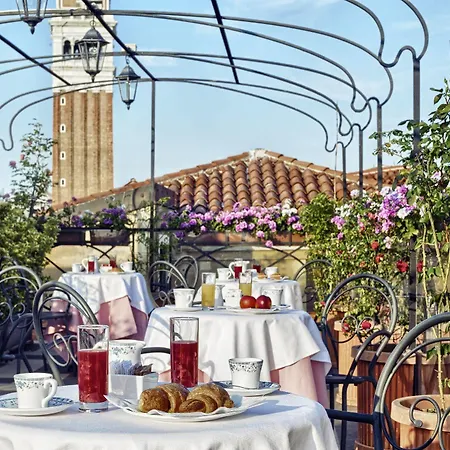 Hotel Firenze 3*