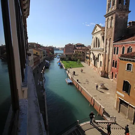 Palazzo Guardi Pensión