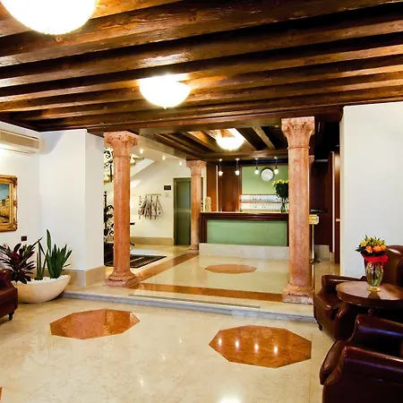 Foscari Palace 4* Venice