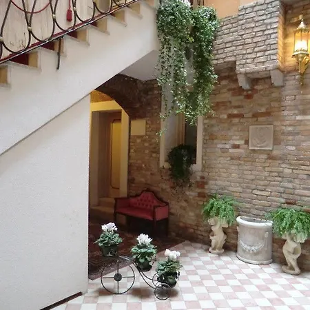 Cà Le Vele 3* Venise