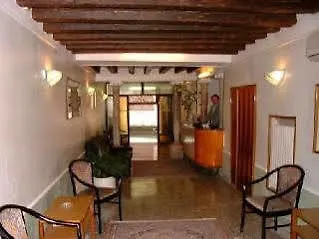 Hotel Caneva Venice