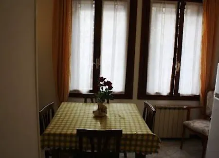 Frari 2 Apartment