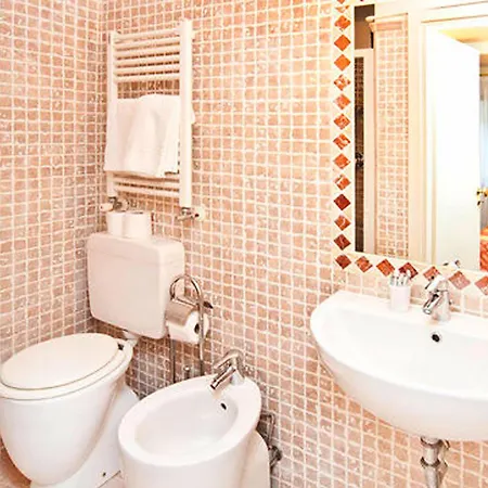 Residenza Ai Giardini Hotel 2*