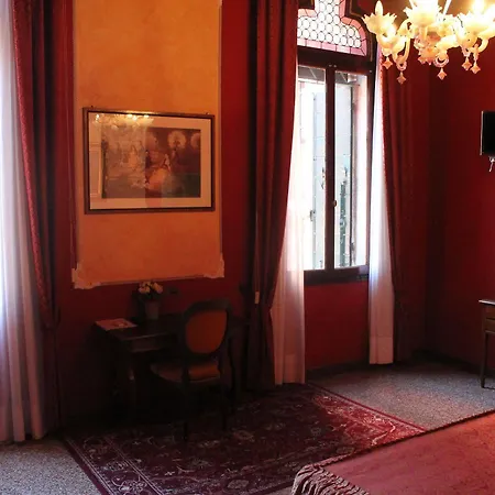 Hotel Lion Morosini Palace Venice