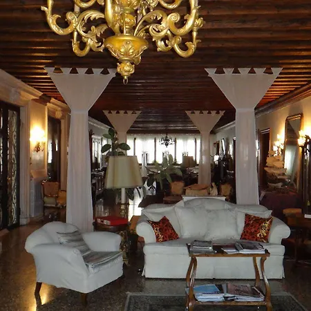 At A Palazzo 3* Venice