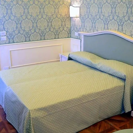 Corte Barozzi Aparthotel 2*