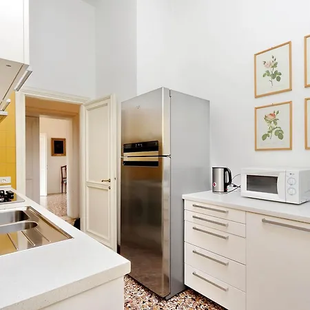 Apartment Palazzo Nani Bernardo - My Extra