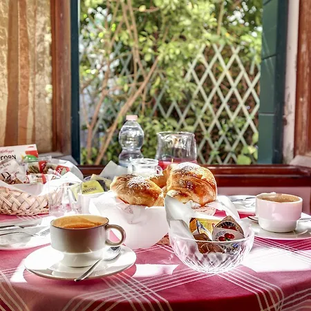 Casa Di Sara Frühstückspension 3*
