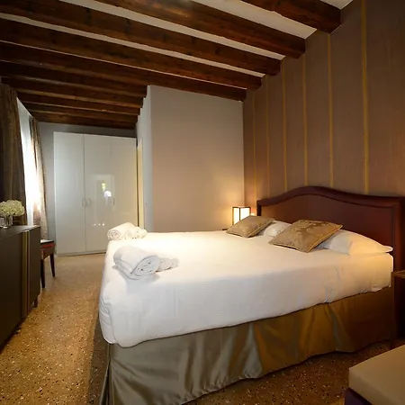 Hotel apartamentowy La Fenice