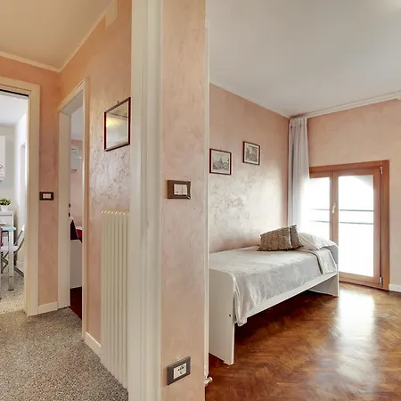 Guglie Design Apartment *