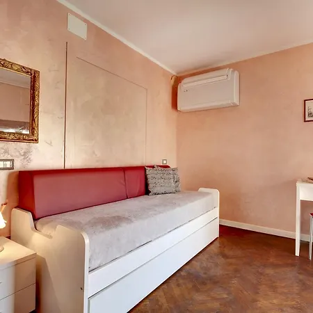 Guglie Design Venice