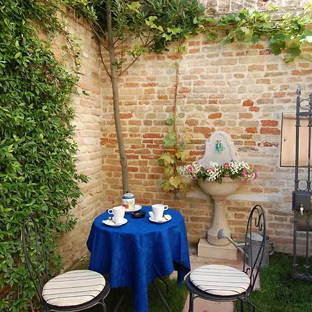 Guest house Santa Margherita 3*