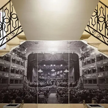 Dell'opera Hotel Venetië
