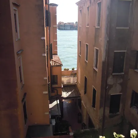 Guest house La 818 Venice