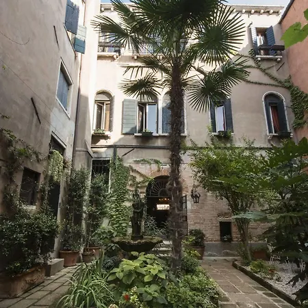 La 818 Guest house Venice