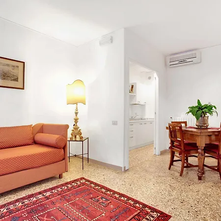 Hotel San Giorgio Degli Schiavoni *