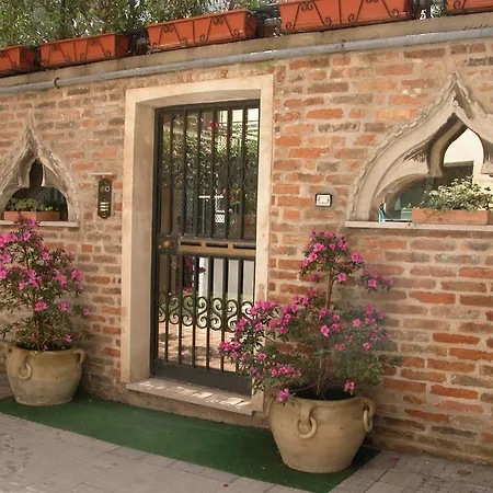 Al Campanile Madonna Dell'orto * Venice