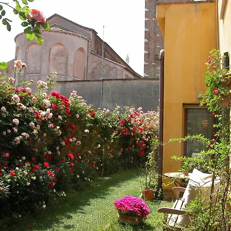 Al Campanile Madonna Dell'orto * Venice