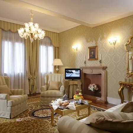 Hotel Al Duca Di Venedig