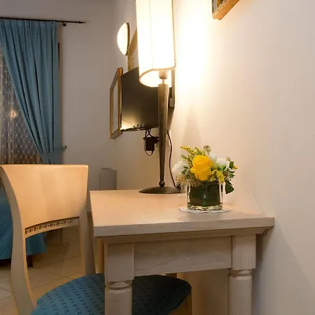 Vite Dorata Bed & Breakfast 3*