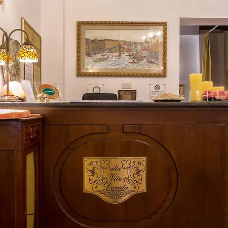 Vite Dorata Bed & Breakfast 3*