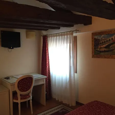 Venice Resorts Apartment *